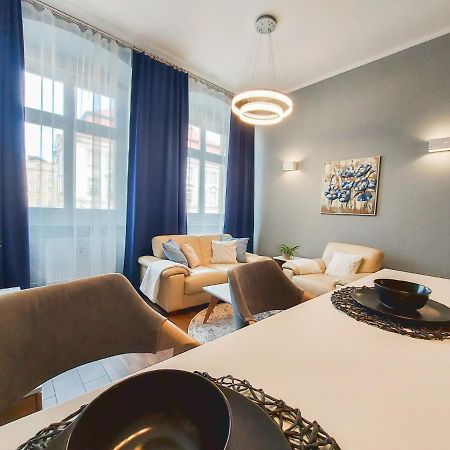 Apartament Ratuszowy Еленя-Гура Экстерьер фото