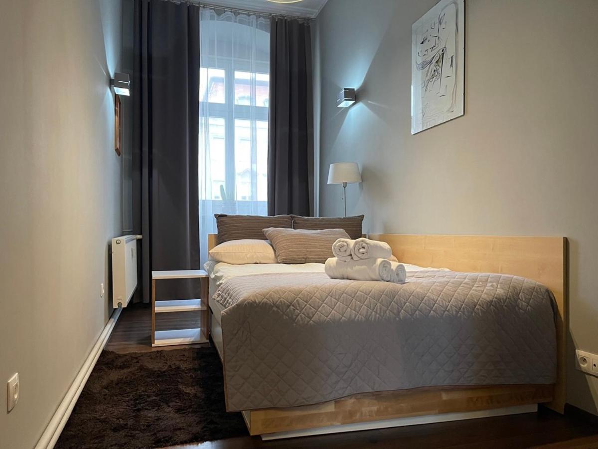 Apartament Ratuszowy Еленя-Гура Экстерьер фото