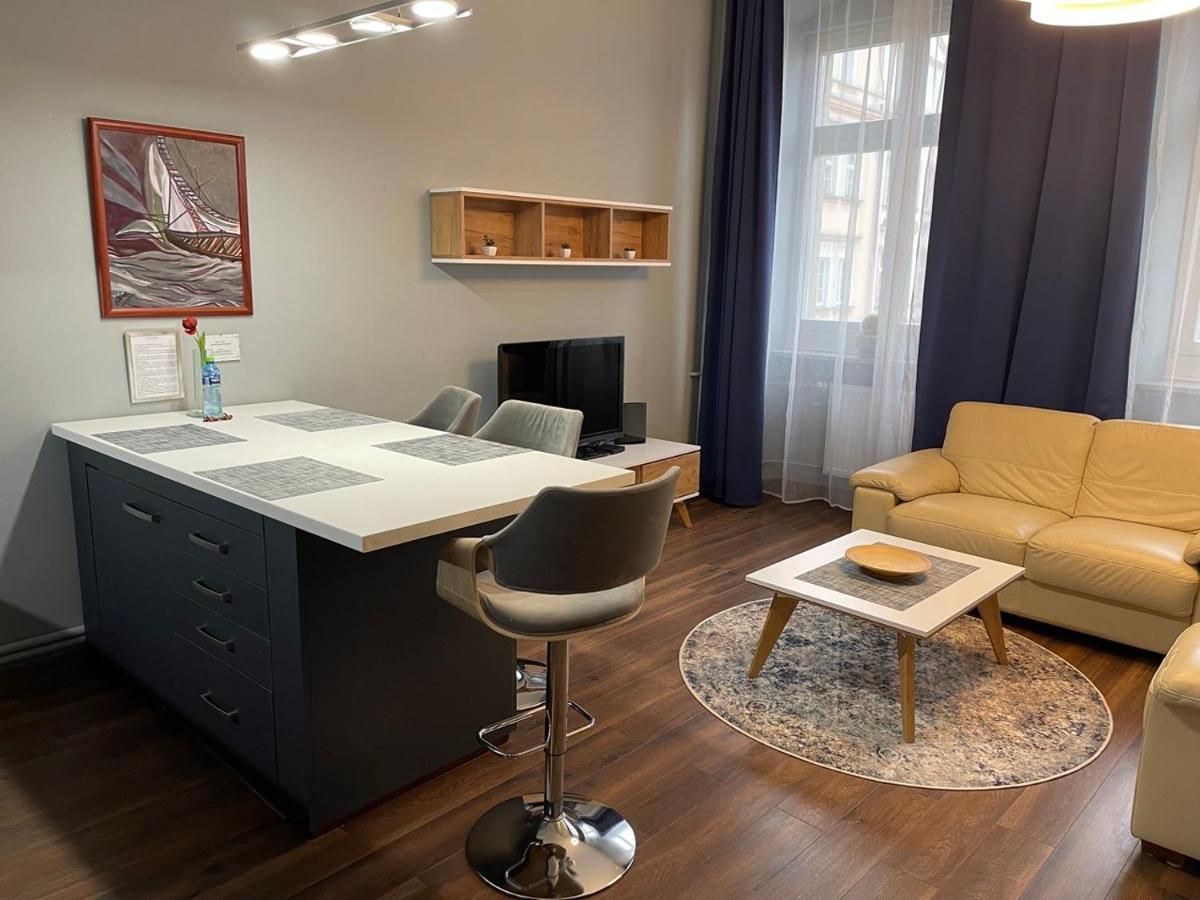 Apartament Ratuszowy Еленя-Гура Экстерьер фото