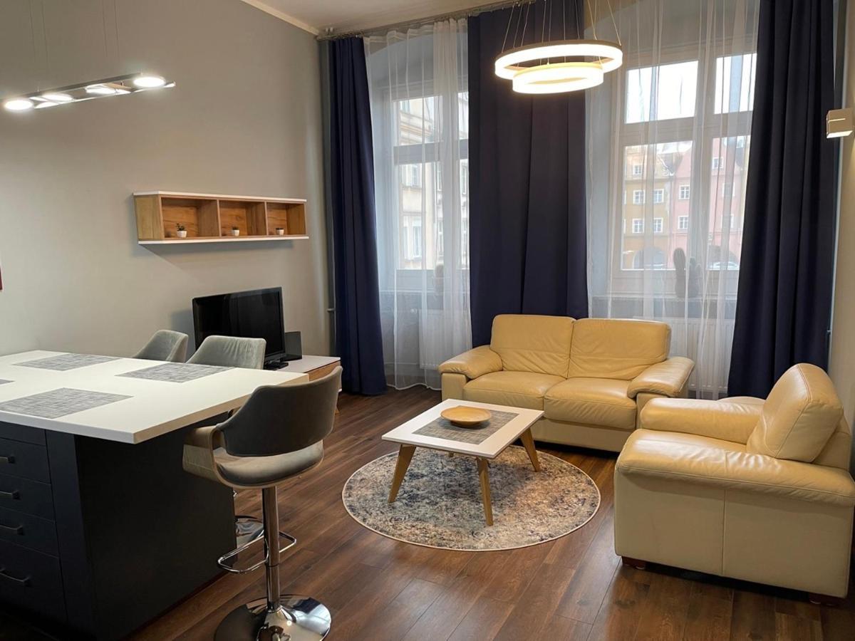 Apartament Ratuszowy Еленя-Гура Экстерьер фото