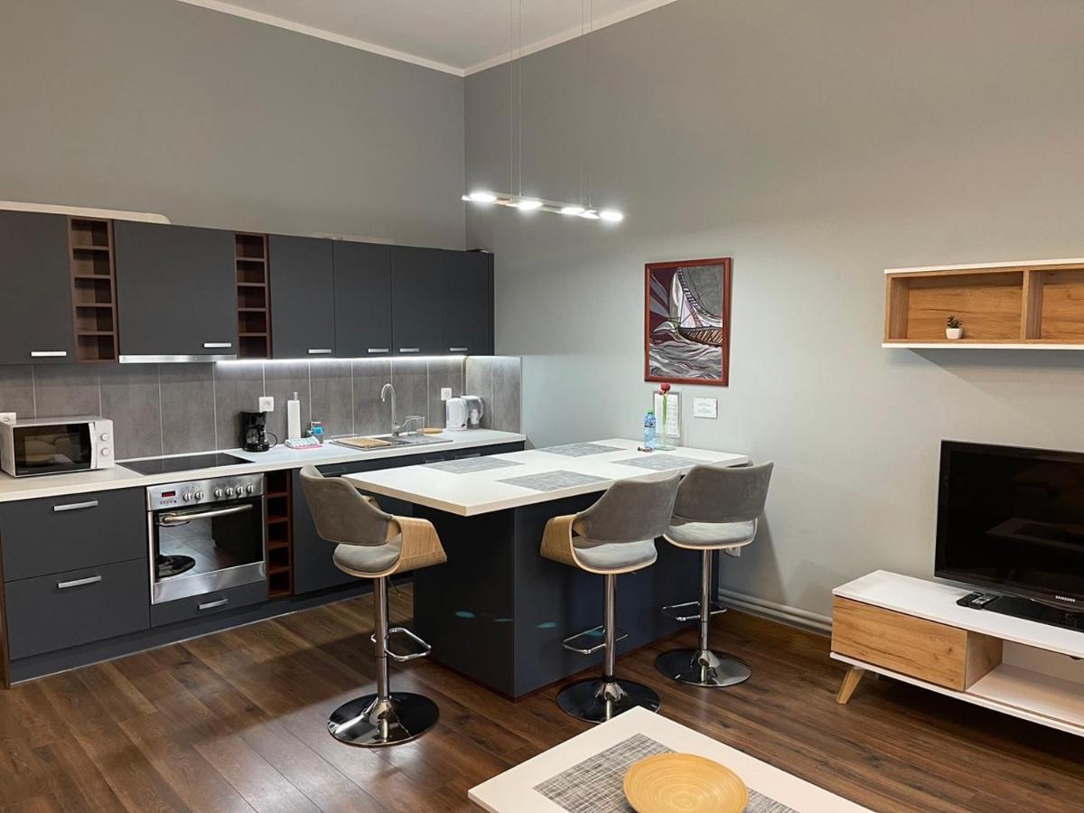 Apartament Ratuszowy Еленя-Гура Экстерьер фото